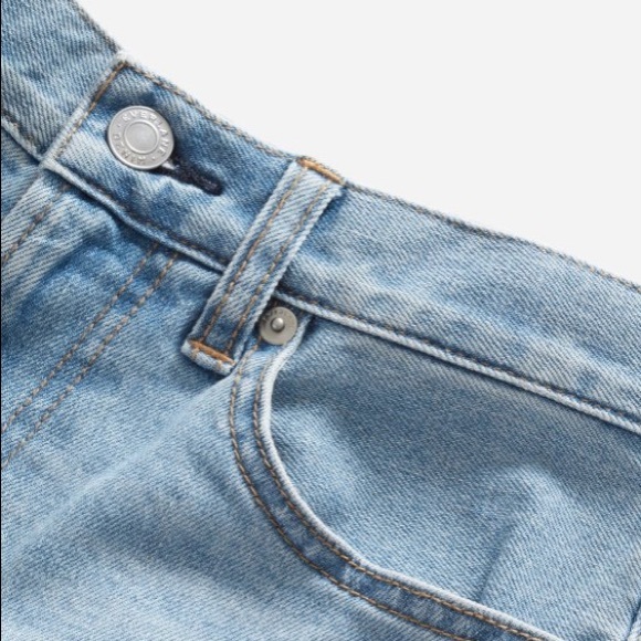 Everlane straight leg skinny jeans in light wash - Picture 3 of 7